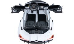 Lamborghini Revuelto XL STRONG baltas elektromobilis
