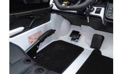 Электромобиль Lamborghini Revuelto XL STRONG, белый