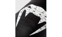 Bokso maišas Venum Challenger Heavy Bag su lubų kabliu, juodas/baltas, pripildytas, 150 cm