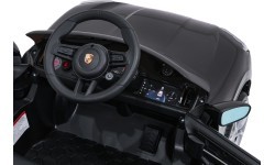 Электромобиль Porsche Cayenne, чёрный