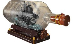 Konstruktorius Piratų laivas butelyje, 822 dalys