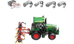 Green Tractor Building Blocks Set + Accessories 1828 pcs.