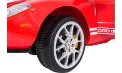 Elektromobilis Ford GT, raudonas