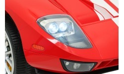 Электромобиль Ford GT, красный