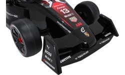 Электромобиль Porsche Formula E, красный