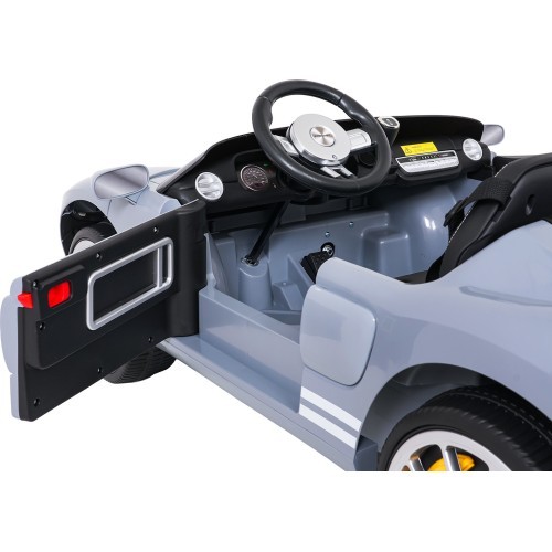 Elektromobilis Ford GT, pilkas
