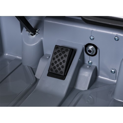 Vehicle Ford GT Gray