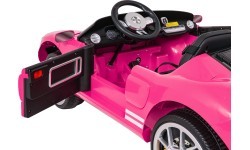 Ford GT Pink Vehicle