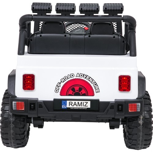 Jeep BEAST 4x4 White Vehicle
