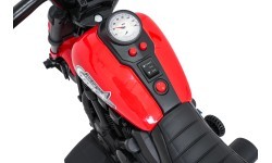 Vehicle Motor STAR Red