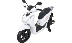 Vehicle Motor Scooter HONDA SH125I White