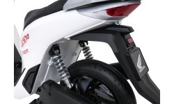 Vehicle Motor Scooter HONDA SH125I White