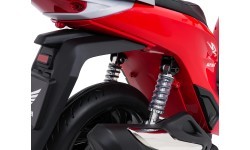 Vehicle Motor Scooter HONDA SH125I Red