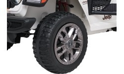 Jeep Wrangler Rubicon LIFT White Vehicle