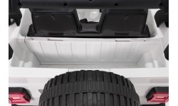 Jeep Wrangler Rubicon LIFT White Vehicle