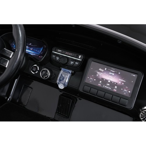Elektromobilis Mercedes Benz GT63 AMG, juodas