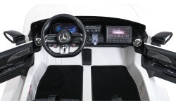Vehicle Mercedes Benz GT63 AMG White