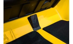 Vehicle Mercedes Benz GT63 AMG Yellow