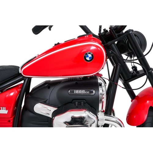 Электромотоцикл BMW R18, красный