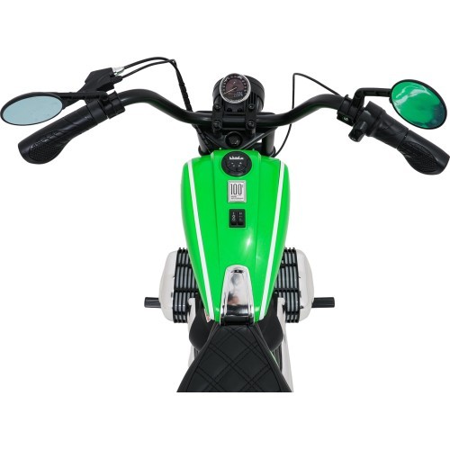 Elektrinis motociklas BMW R18, žalias