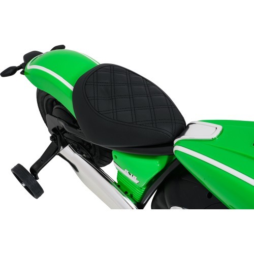Электромотоцикл BMW R18, зелёный