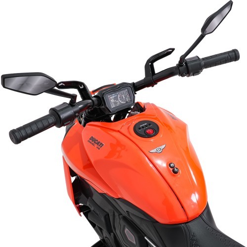 Электромобиль Ducati Diavel x Bentley, оранжевый