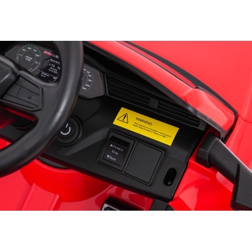 Elektromobilis Audi SQ8, raudonas