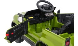 Land Rover Defender Green Vehicle