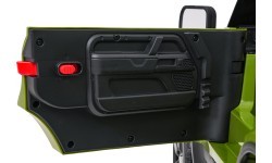 Детский электромобиль Land Rover Defender зелёный