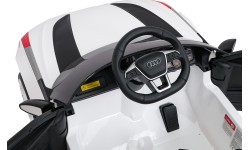 Elektromobilis Audi RS6 Avant GT baltas