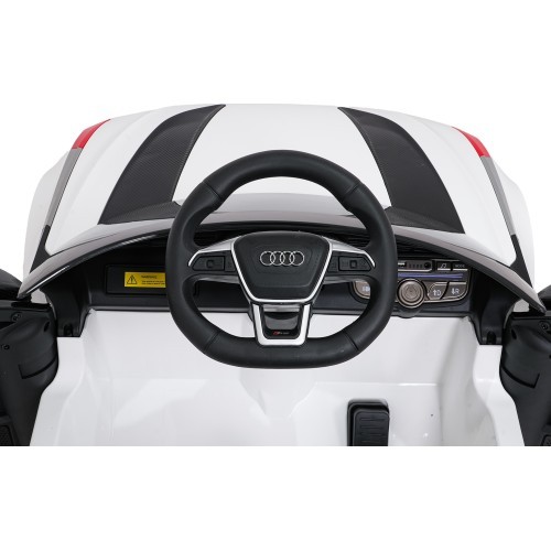 Vehicle Audi RS6 Avant GT White