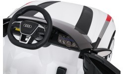 Elektromobilis Audi RS6 Avant GT baltas