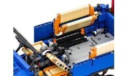 Set of 2087 Off-road Vehicle Building Blocks Blue