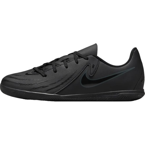 Футбольные бутсы подростковые Nike Jr Phantom GX 2 Club IC чёрные FJ2606 002