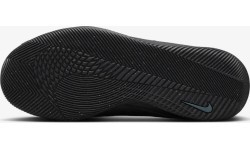 Футбольные бутсы подростковые Nike Jr Phantom GX 2 Club IC чёрные FJ2606 002