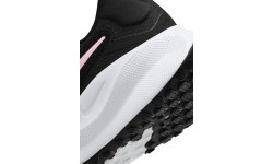Женская обувь Nike Revolution 7 Black White Pink FB2208 004