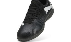 Футбольная обувь для подростков Puma Future 7 Play It Jr 107739 02