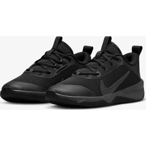 Подростковая обувь Nike Omni Multi-Court чёрная DM9027 001
