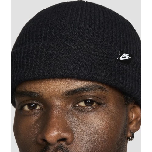 Шапка Nike Terra Beanie SC Fut365 U Black HF0176 010