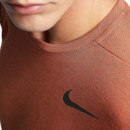 Футболка Nike M Nk Brt Top SS Hpr Dry, оранжевая