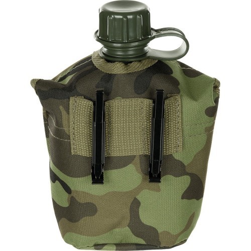 Plastikinė gertuvė su dėklu MFH M 95 CZ Camo, 1 l