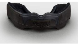 Dantų apsauga Venum Predator, juoda/juoda/raudona
