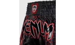 Venum Matupa Muay Thai šortai, juoda/raudona/sidabrinė