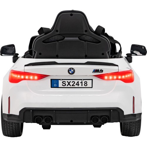 Vehicle BMW M4 White