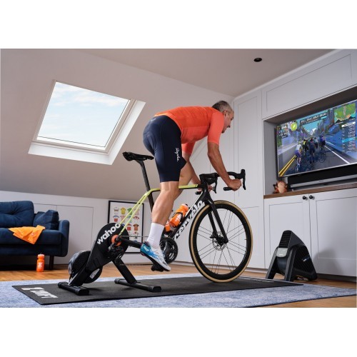Wahoo KICKR Core 2 Trainer + Zwift Cog/Click