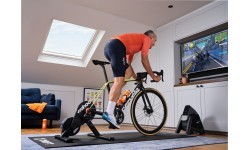 Велотренажёр Wahoo KICKR Core 2 + Zwift Cog/Click