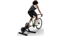 Велотренажёр Wahoo KICKR Core 2 + Zwift Cog/Click
