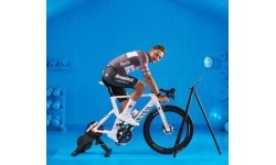 Wahoo KICKR Core 2 Trainer + Zwift Cog/Click