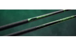 Biliardo lazda Predator SP2 Adventura – Stained Green 1, Uni-Loc, Revo viršutinė dalis, baltas Vault Plate, 12,4 mm UL
