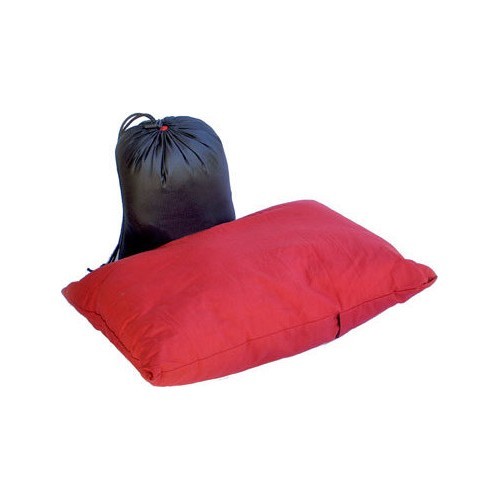 Дорожная подушка BasicNature Travel, 40x30 см, красная